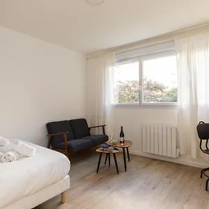  Appartement Dify Eugene - Part Dieu France